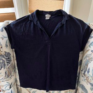 Chico's 100 linen ~ Navy Top